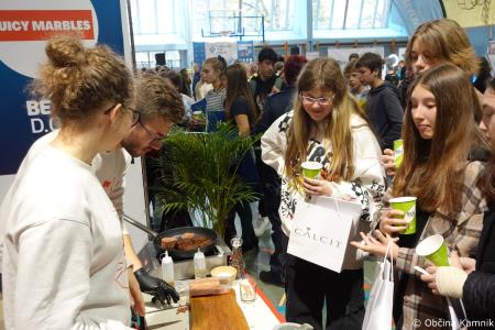 Karierna priložnost te čaka v Kamniku (24)